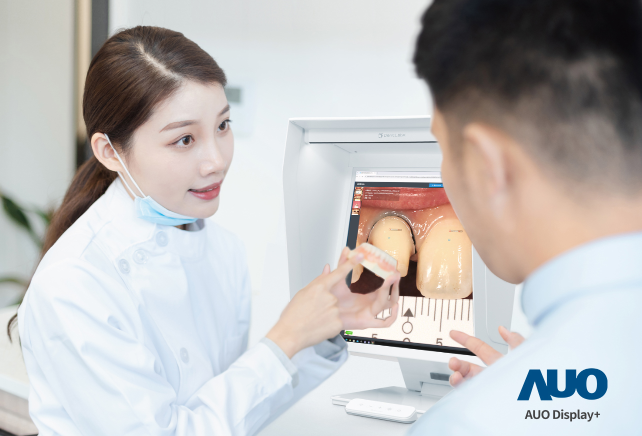 達擎積極投入牙科領域，瞄準牙技所數位轉型趨勢，與成軍滿周年的子公司原色口腔數位，展現智慧牙技整合方案的落地成果，加速推動牙科與假牙製作流程數位化