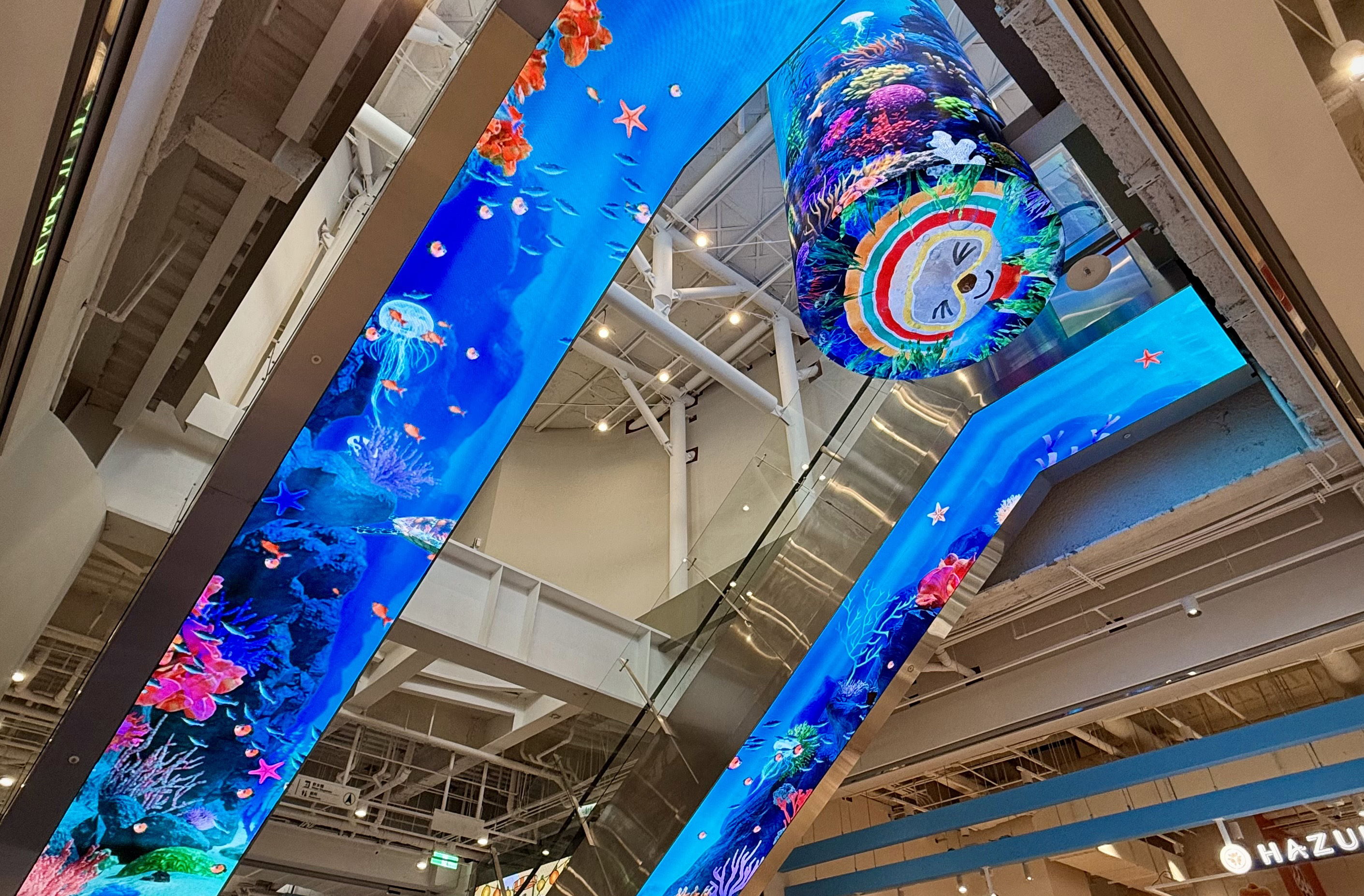 達擎與傑可達整合先進顯示技術與軟硬體應用服務，提供一系列大型LED顯示解決方案，為全新改裝開幕的「清水服務區」佈局嶄新視覺體驗。